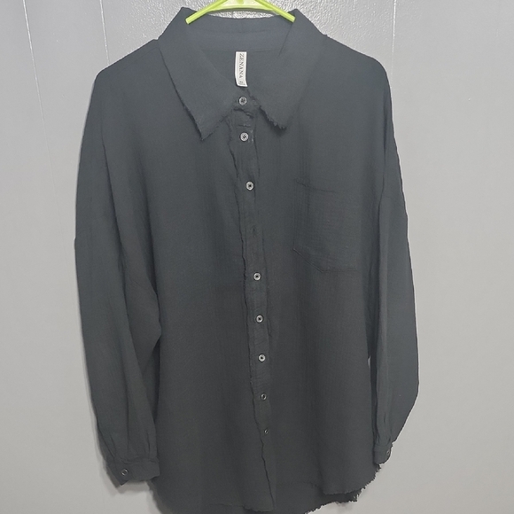 Zenana Black Casual Button-Down Shirt - Picture 1 of 7